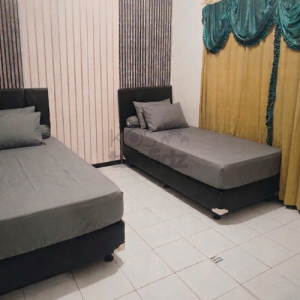 01-02. Twin Standard