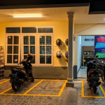 Abu muda Klasik Sederhana Kreatif logo (27)